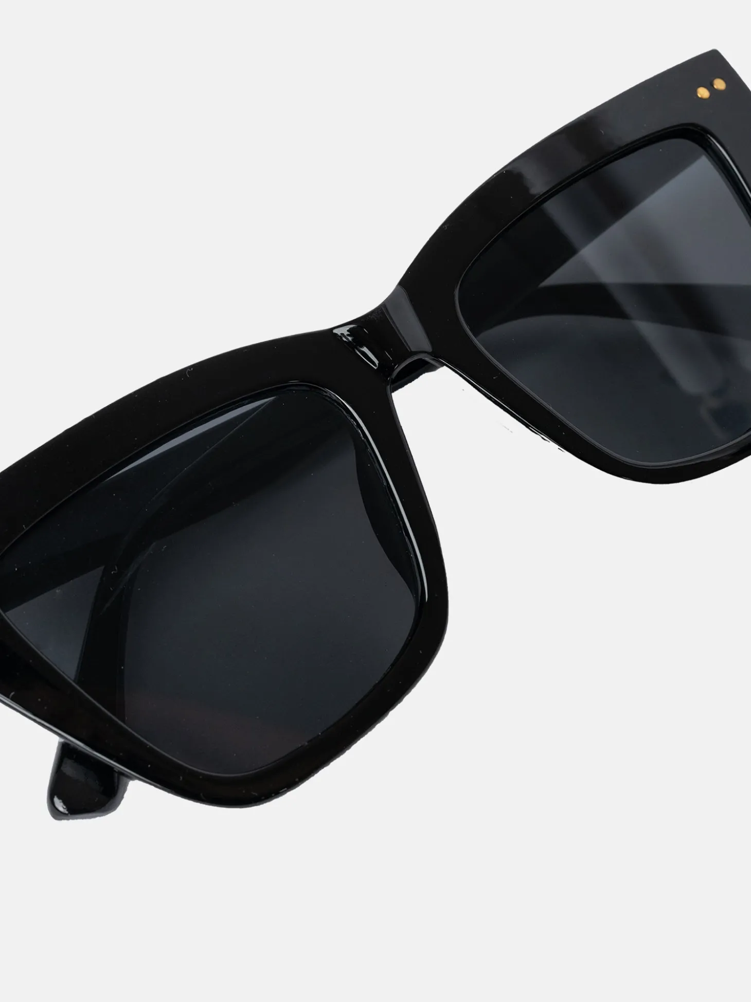 bondy__black_3.webp Bondy - Black