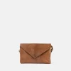 Claire Urban - Walnut