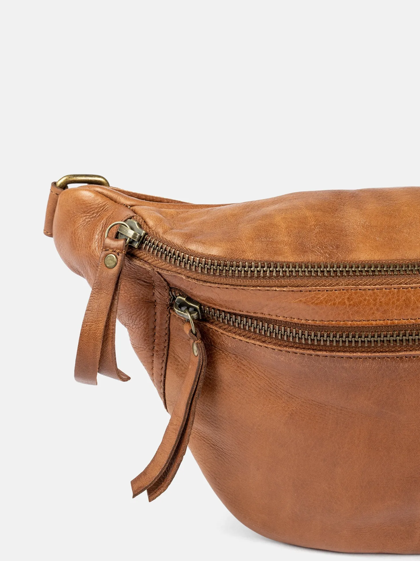 faust_urban__walnut_4.webp Faust Urban - Walnut