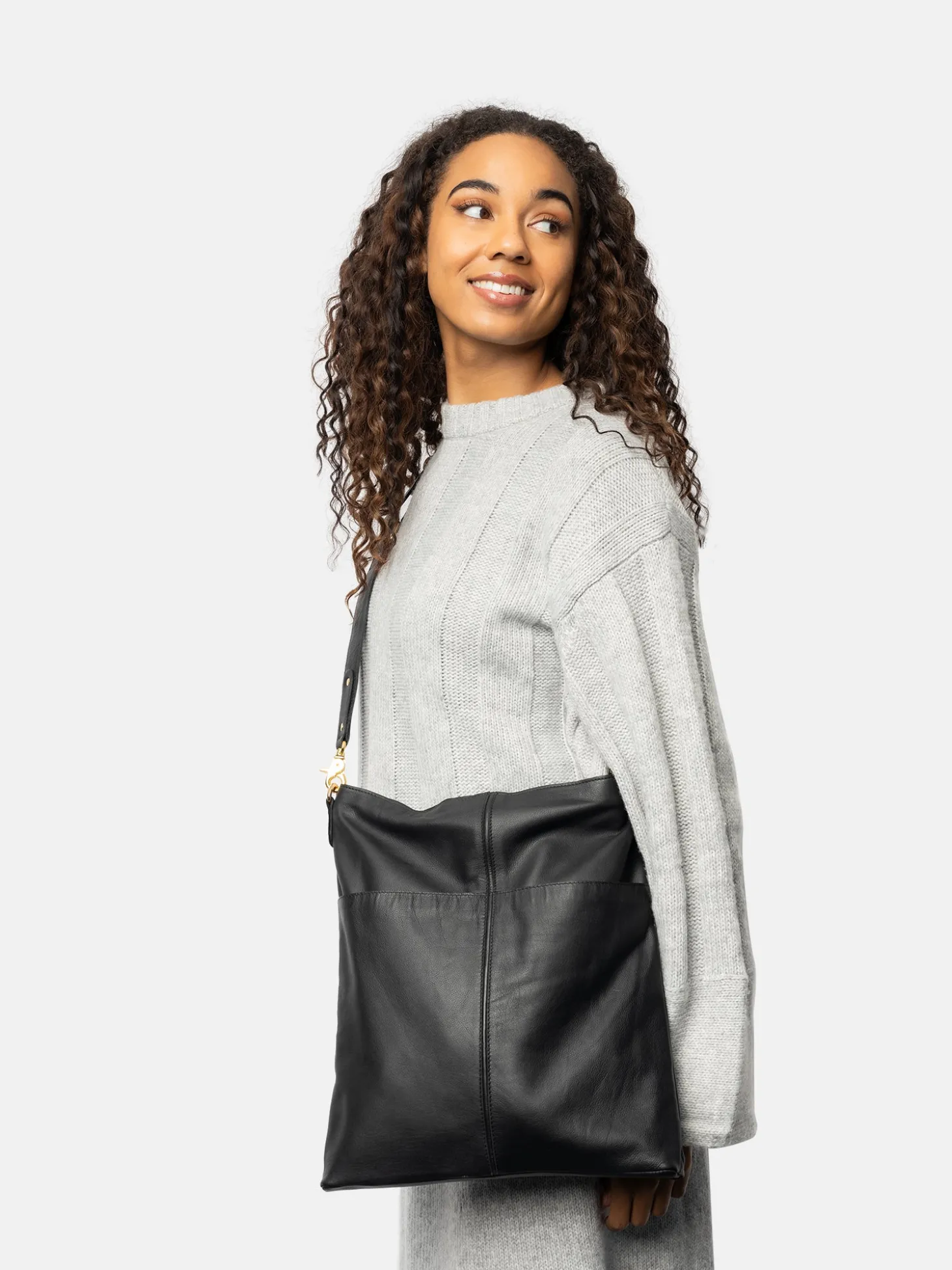 fosia_big__black_1.webp Fosia Big - Black