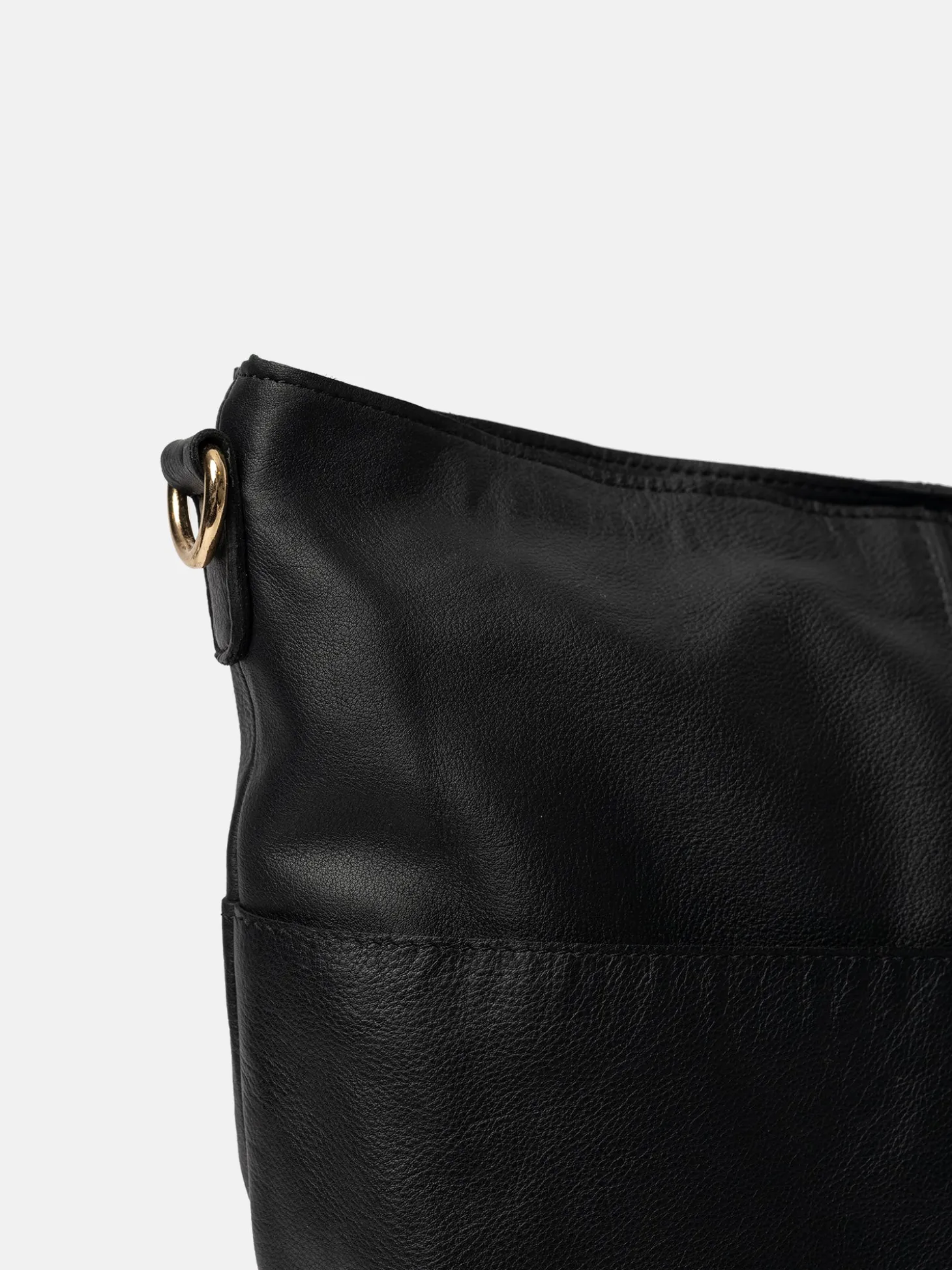 fosia_big__black_4.webp Fosia Big - Black