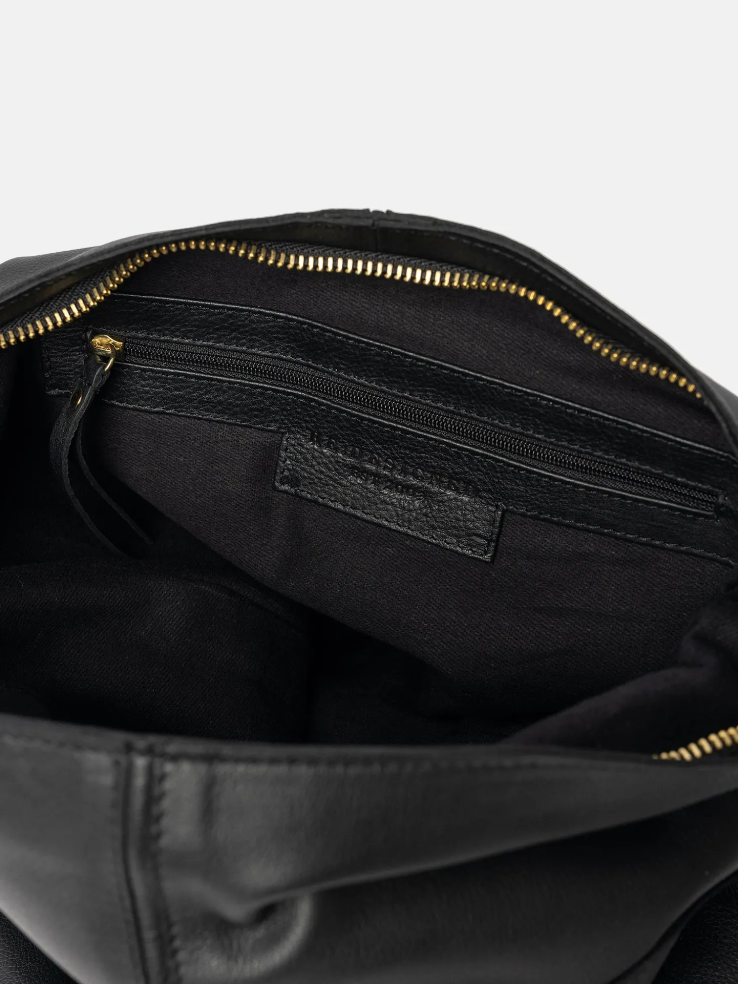 fosia_big__black_5.webp Fosia Big - Black