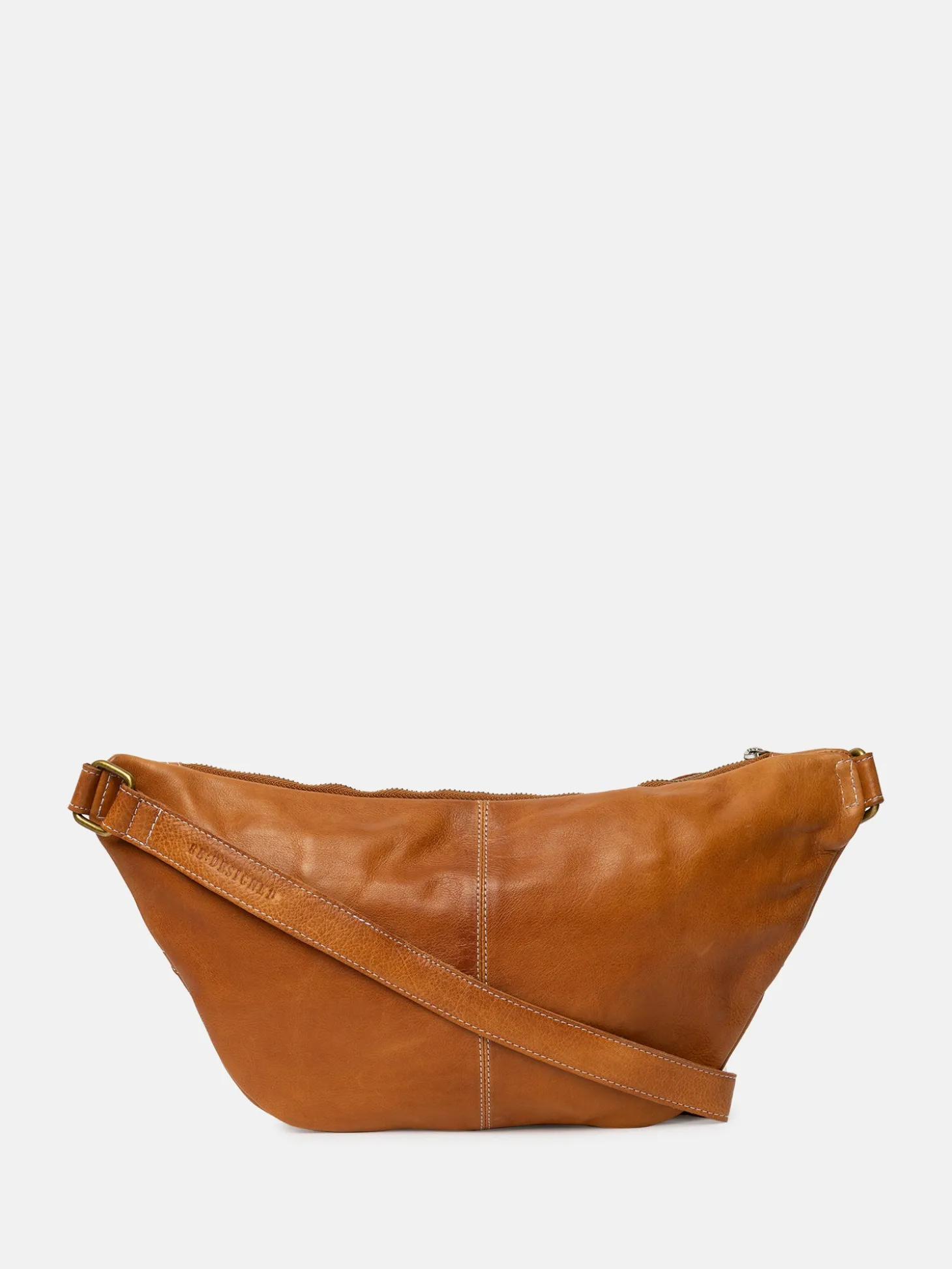 june_bumbag__burned_tan_6.webp June Bumbag - Burned Tan