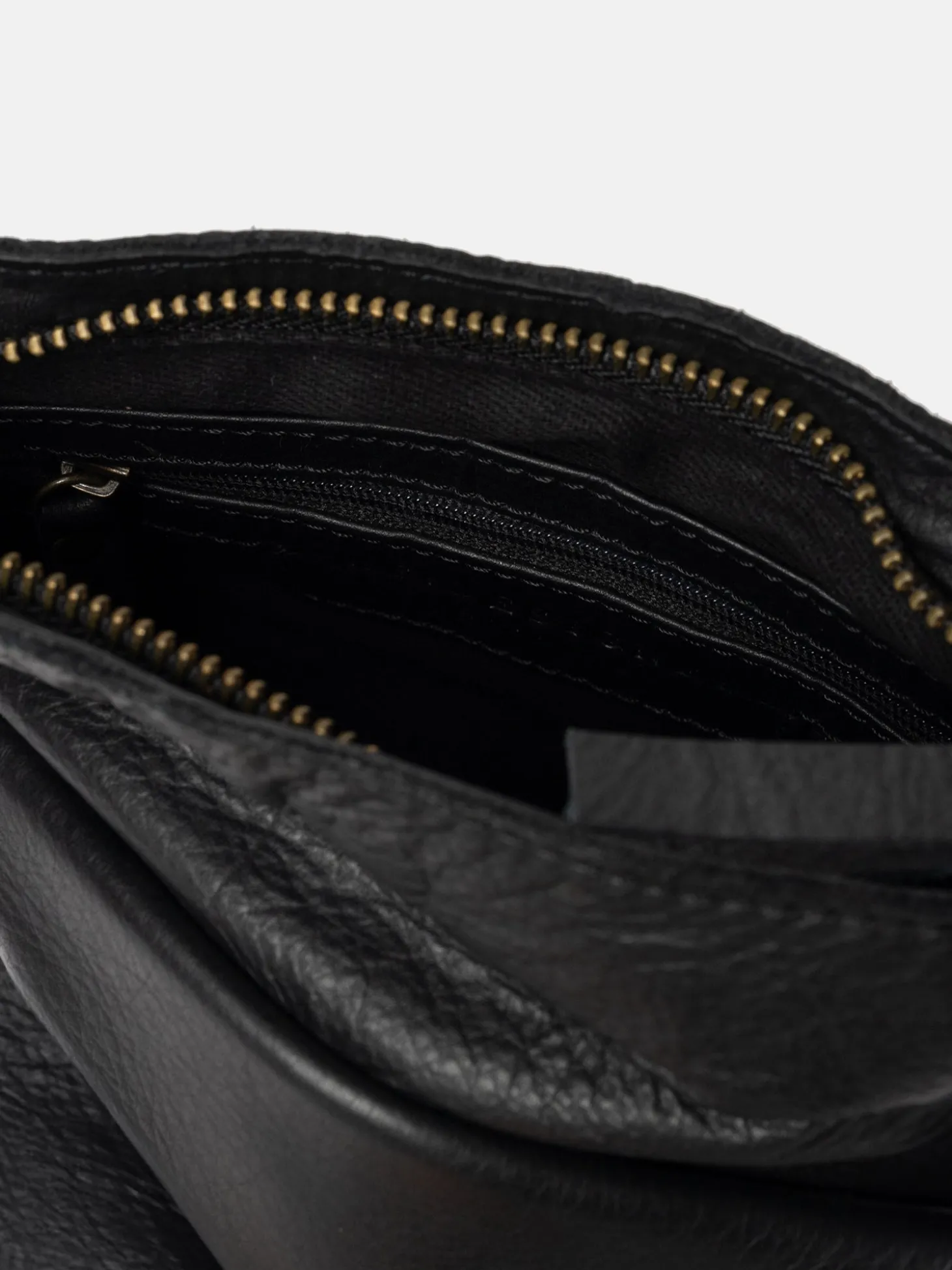 kay_small_urban__black_4.webp Kay Small Urban - Black