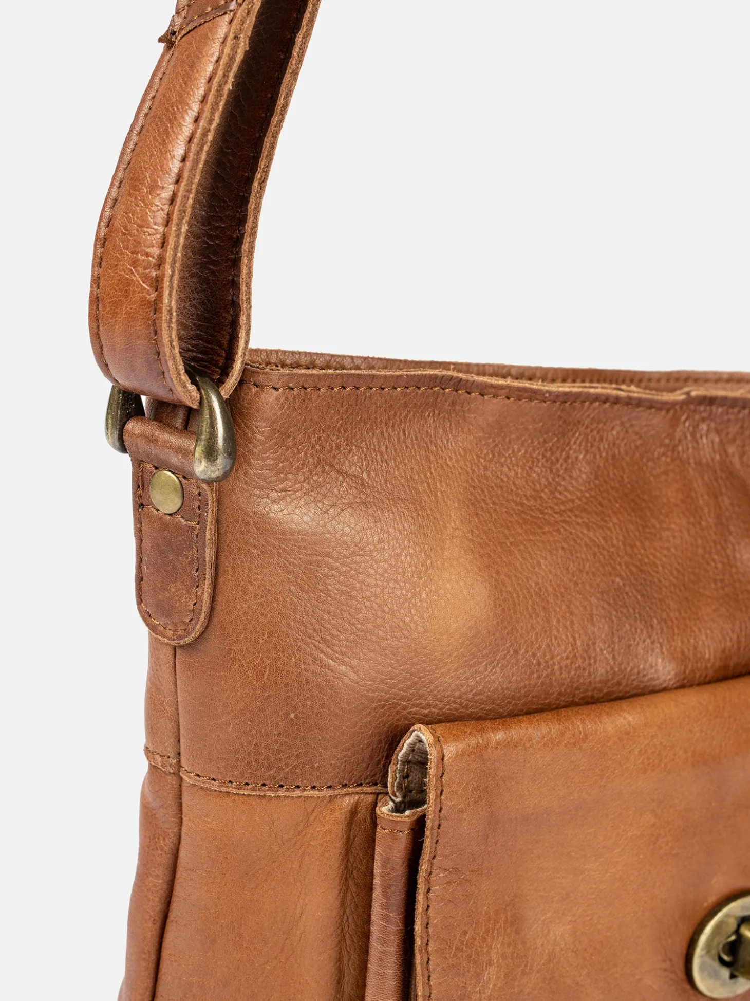 kay_urban__walnut_6.webp Kay Urban - Walnut
