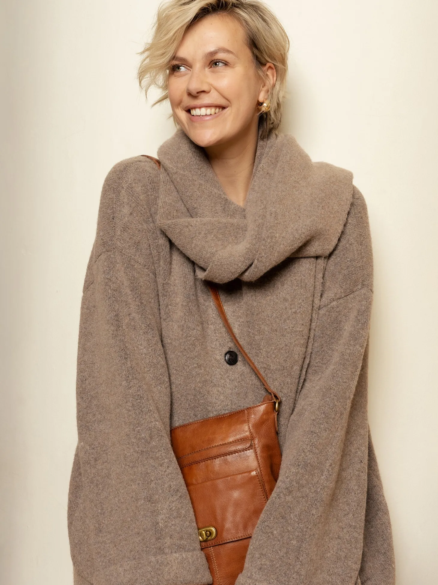 leknes_urban__walnut_2.webp Leknes Urban - Walnut