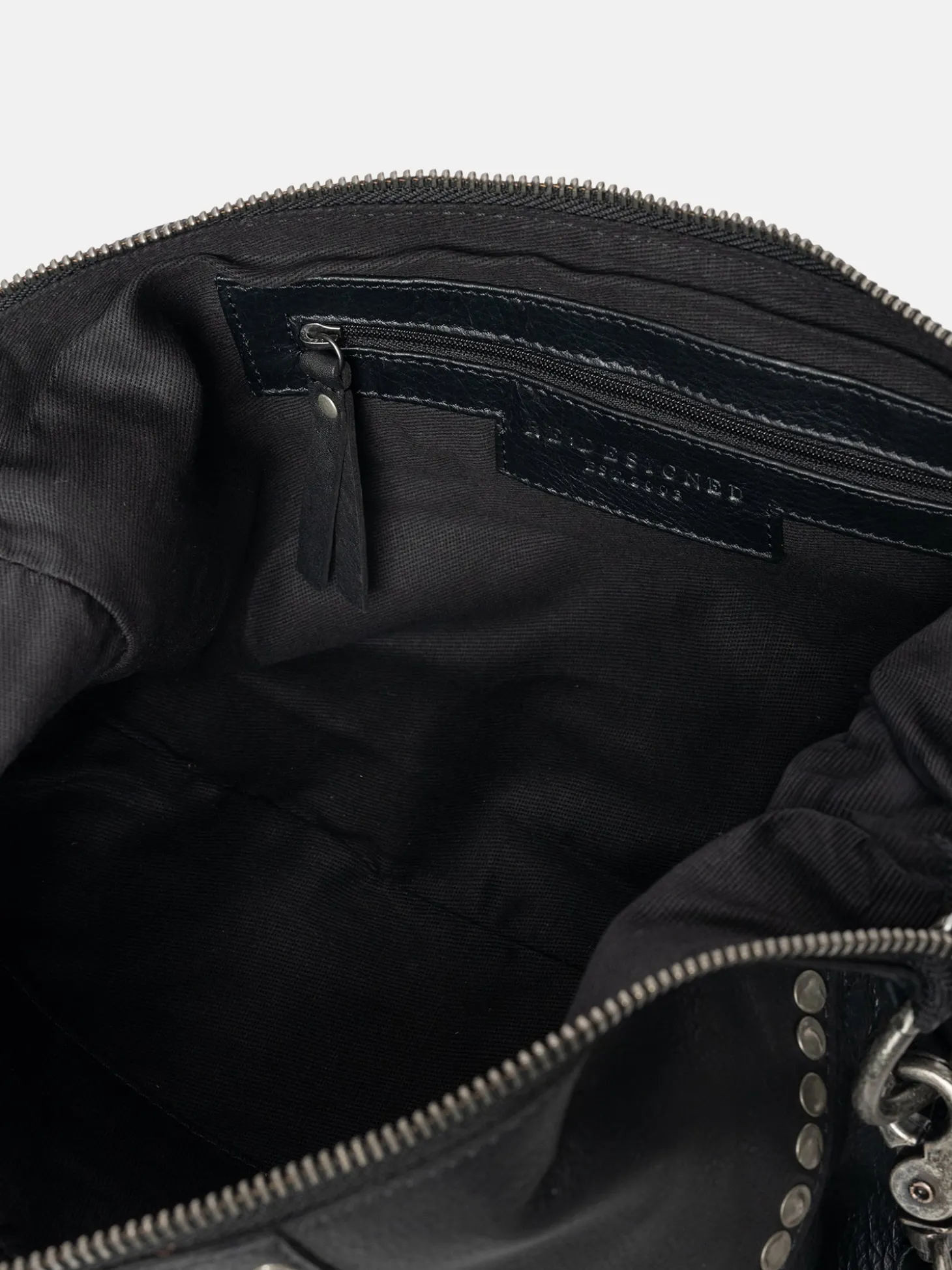 loni_small__black_6.webp Loni Small - Black