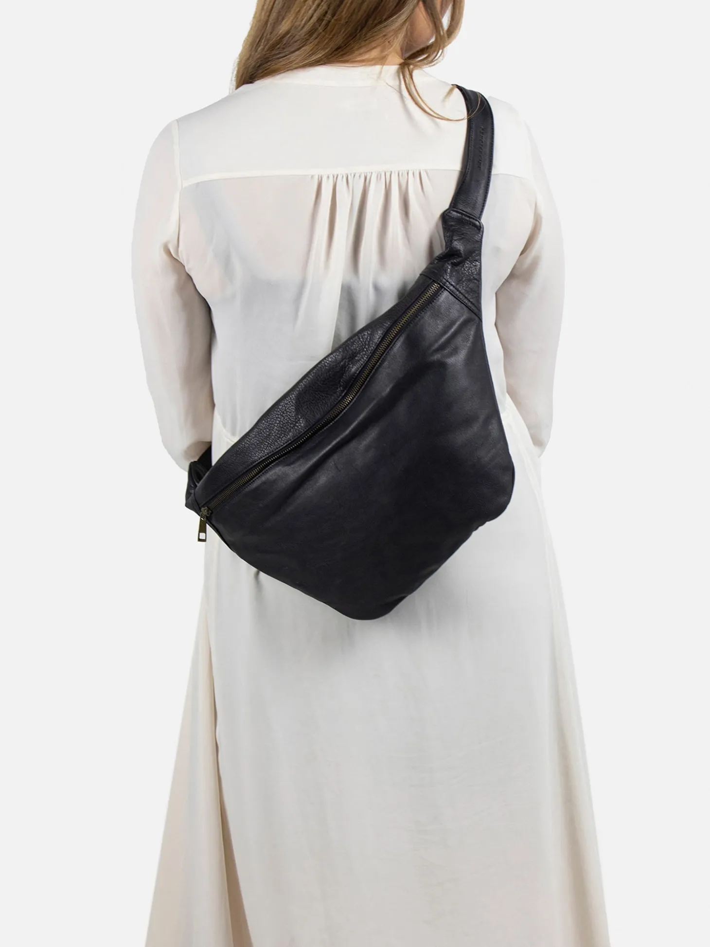 merla_urban__black_1.webp Merla Urban - Black