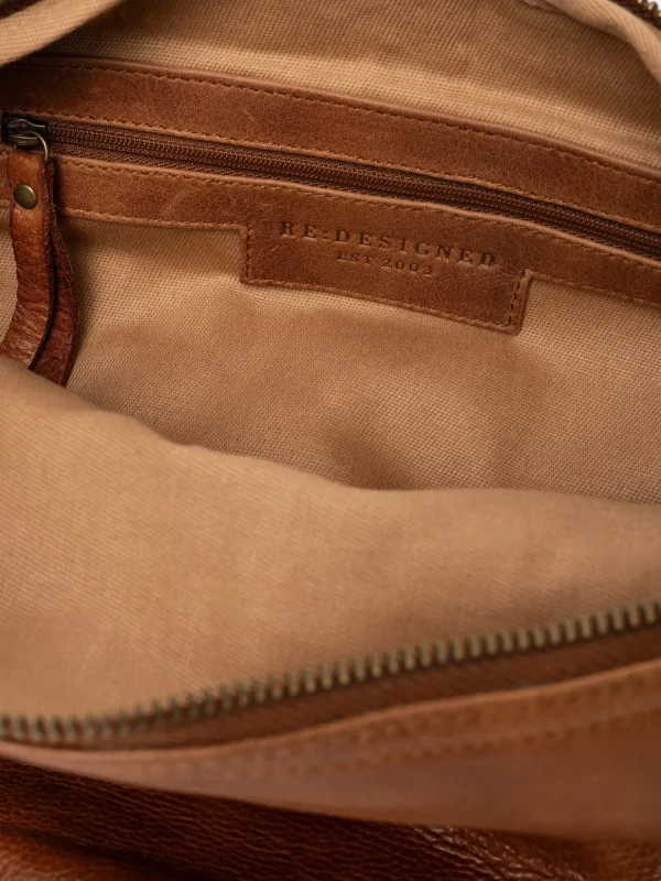 Merla Urban - Walnut