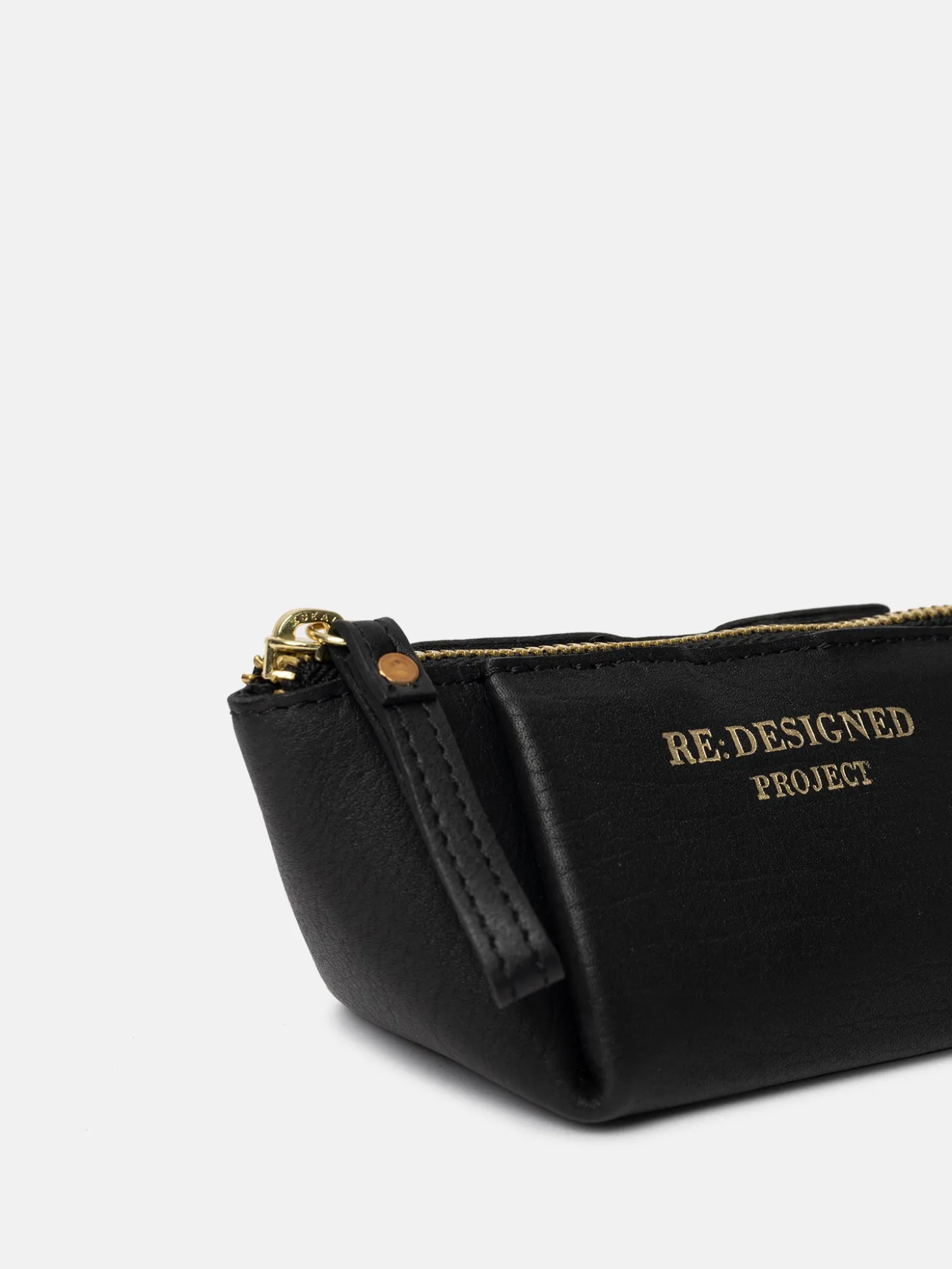 project___blackgold_3-5.webp Project 35 - Black/Gold