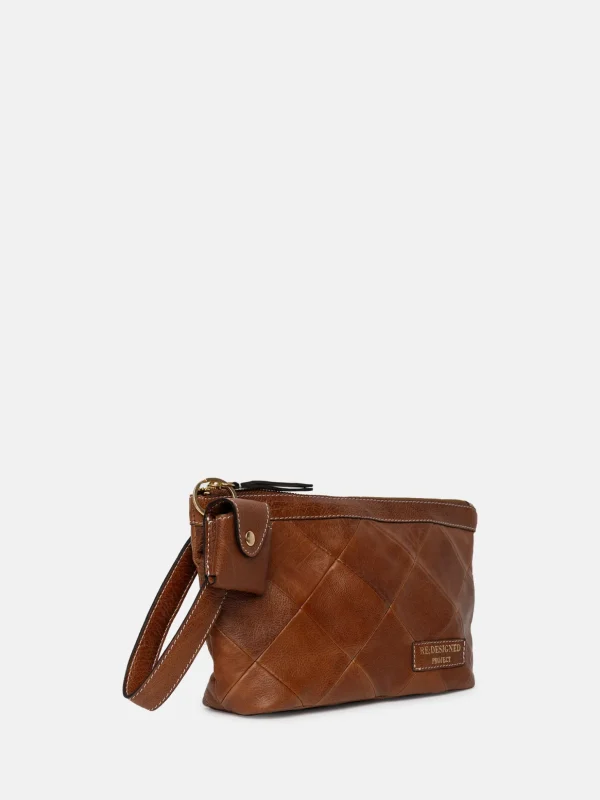 Project 16 - Walnut/Gold