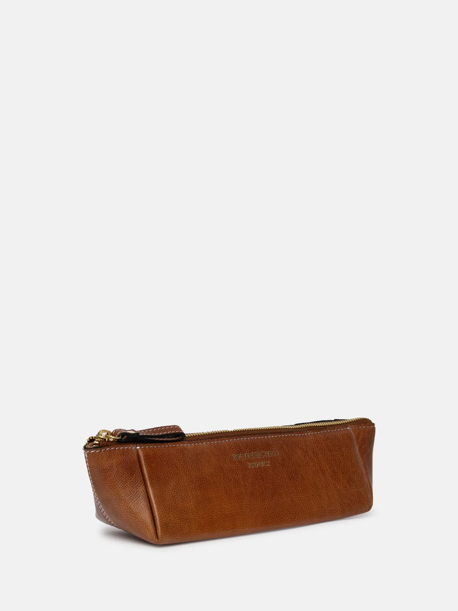 project___walnutgold_3-1.webp Project 12 - Walnut/Gold