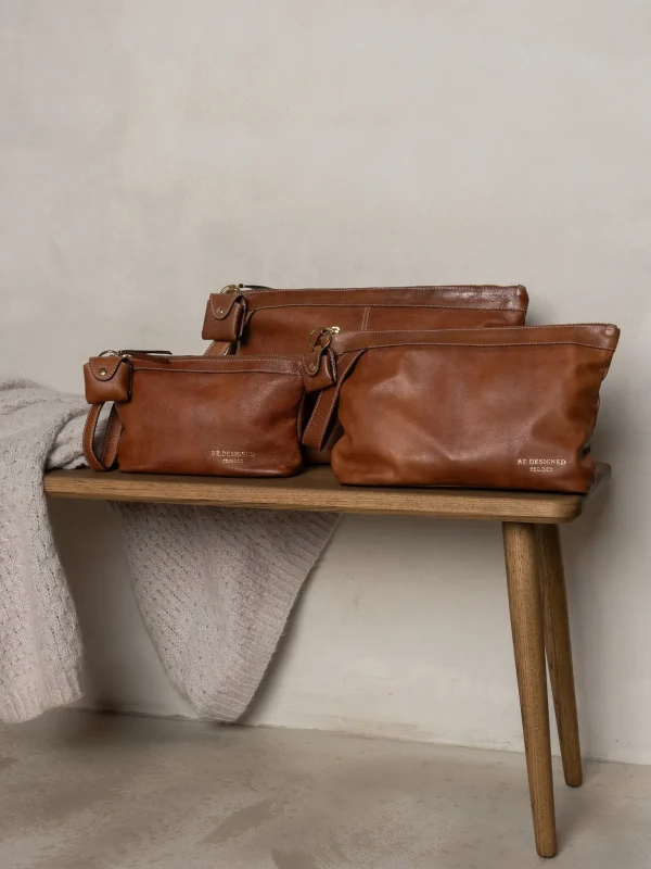Project 4 - Walnut/Gold
