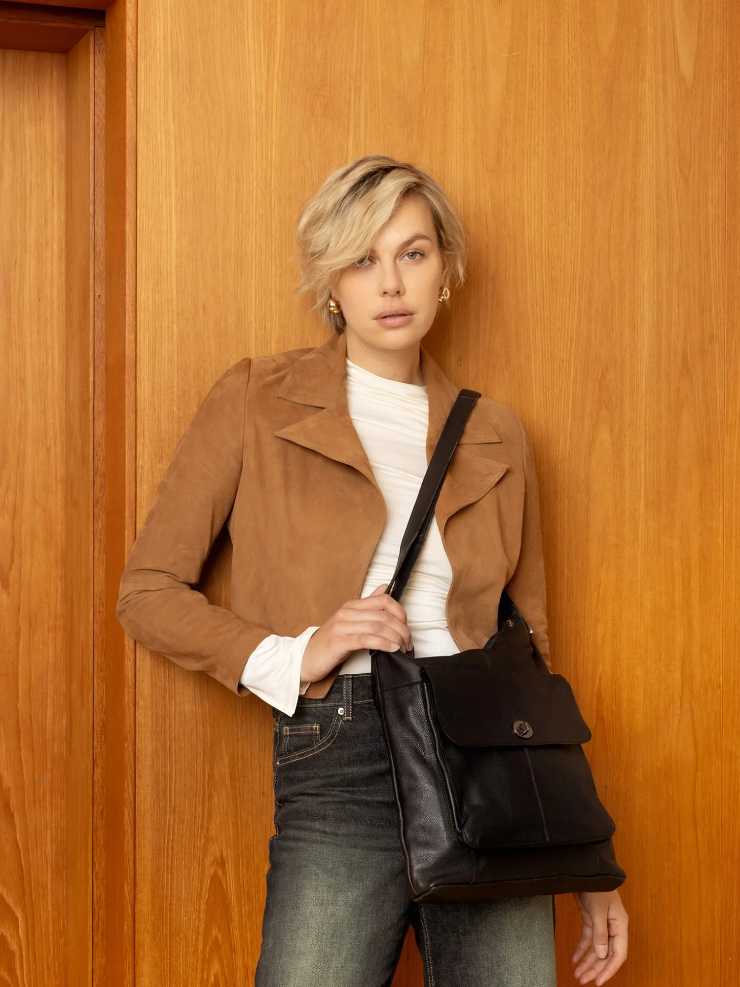 urban__black_2.webp 1656 Urban - Black