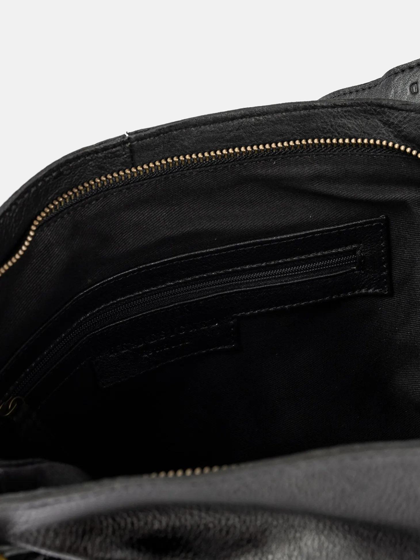 urban__black_9.webp 1656 Urban - Black